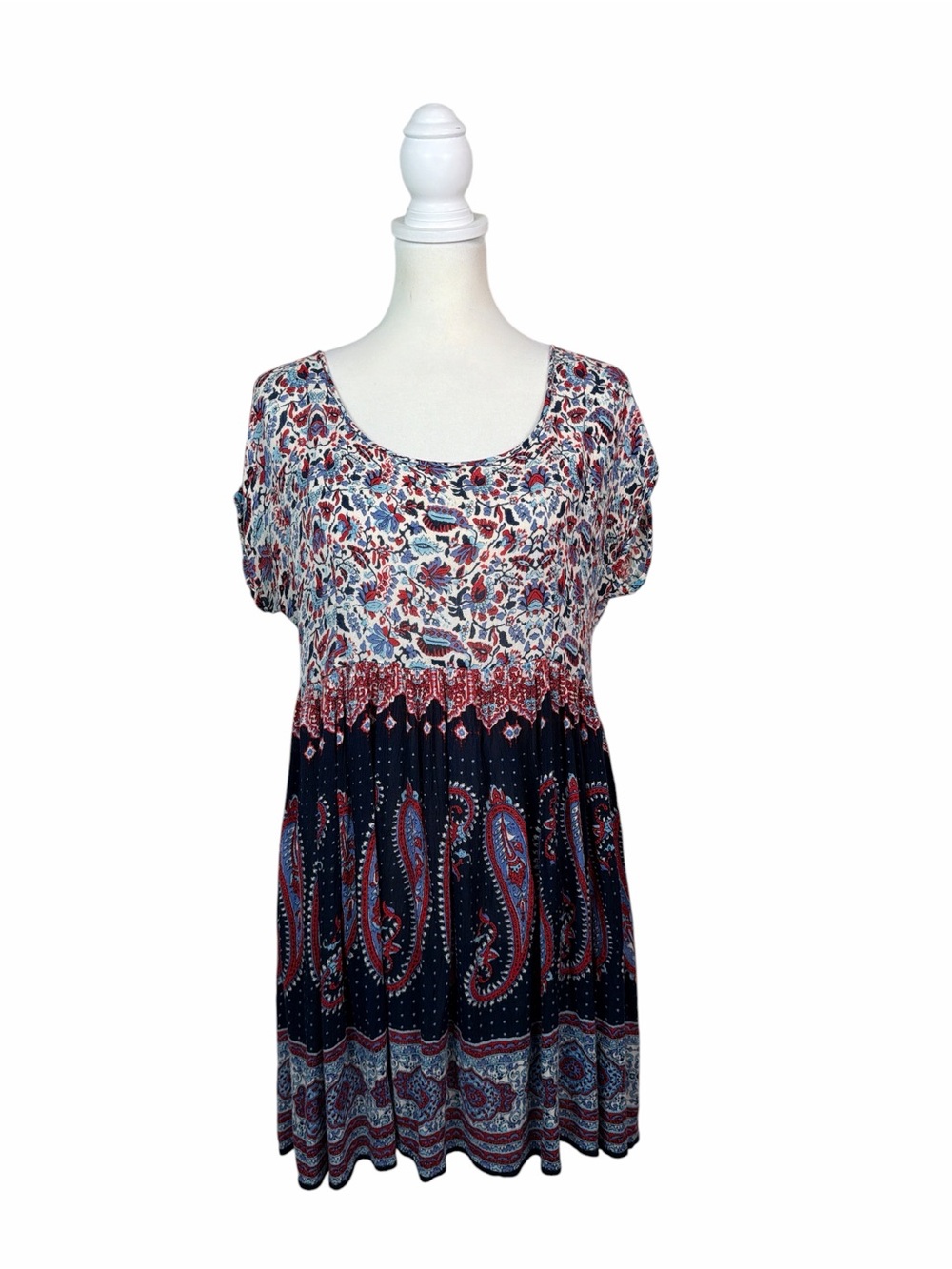 Patrons of Peace Size Small Paisley Floral Open Back Boho Dress